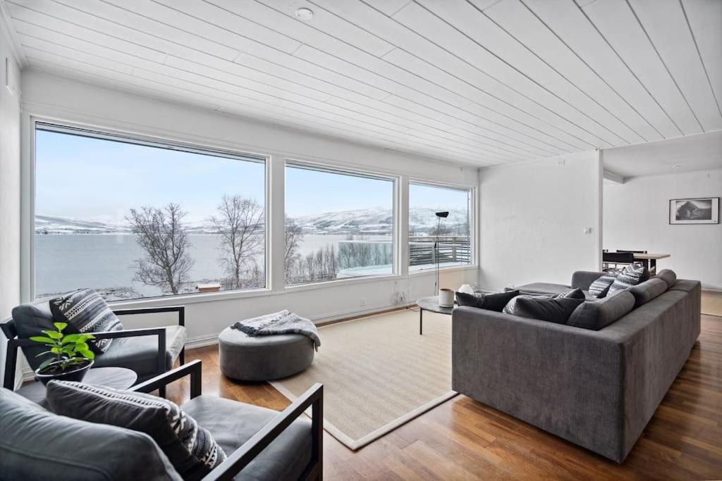 Hus Med Egen Strandlinje 트롬쇠 외부 사진